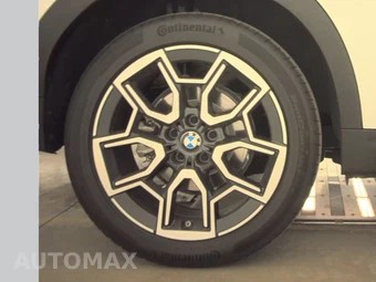 2026 BMW X2 Sports Activity Coupe xDrive28i - miniatura 11
