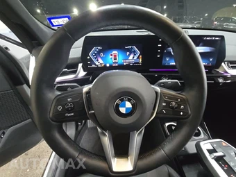 2026 BMW X2 Sports Activity Coupe xDrive28i - miniatura 16
