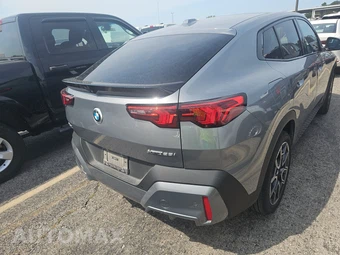 2026 BMW X2 Sports Activity Coupe xDrive28i - miniatura 4