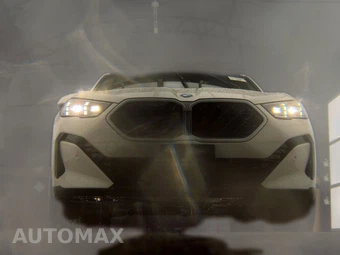 2026 BMW X2 Sports Activity Coupe xDrive28i - miniatura 3