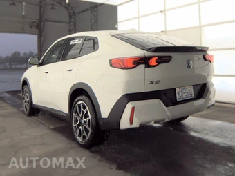 2026 BMW X2 Sports Activity Coupe xDrive28i - miniatura 8