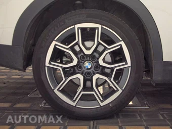 2026 BMW X2 Sports Activity Coupe xDrive28i - miniatura 11