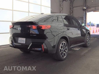 2026 BMW X2 Sports Activity Coupe xDrive28i - miniatura 5