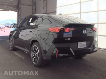 2026 BMW X2 Sports Activity Coupe xDrive28i - miniatura 8