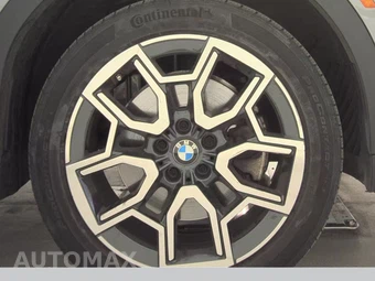 2026 BMW X2 Sports Activity Coupe xDrive28i - miniatura 10