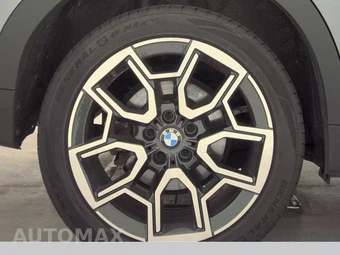 2026 BMW X2 Sports Activity Coupe xDrive28i - miniatura 11