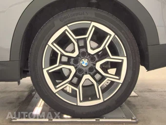 2026 BMW X2 Sports Activity Coupe xDrive28i - miniatura 12