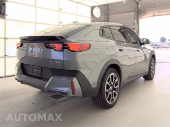 2026 BMW X2 Sports Activity Coupe xDrive28i - miniatura 5