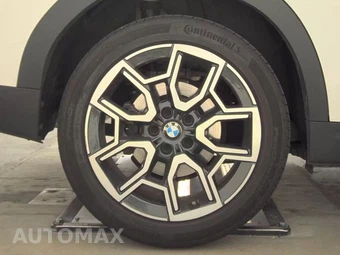 2026 BMW X2 Sports Activity Coupe xDrive28i - miniatura 11