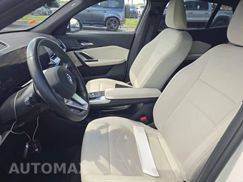2026 BMW X2 Sports Activity Coupe xDrive28i - miniatura 13