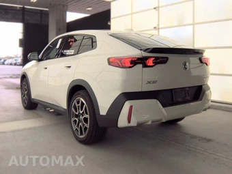 2026 BMW X2 Sports Activity Coupe xDrive28i - miniatura 8