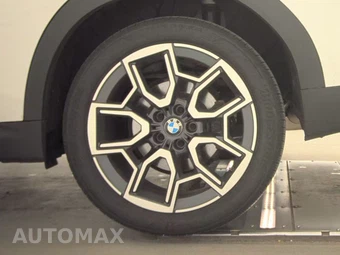 2026 BMW X2 Sports Activity Coupe xDrive28i - miniatura 12
