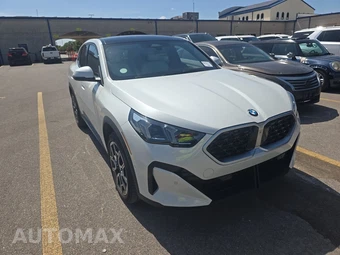 2026 BMW X2 Sports Activity Coupe xDrive28i - miniatura 3