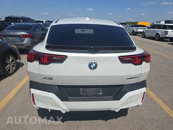 2026 BMW X2 Sports Activity Coupe xDrive28i - miniatura 5