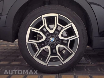 2026 BMW X2 Sports Activity Coupe xDrive28i - miniatura 11