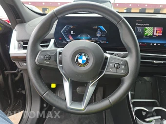 2026 BMW X2 Sports Activity Coupe xDrive28i - miniatura 16