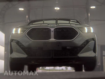 2026 BMW X2 Sports Activity Coupe xDrive28i - miniatura 3