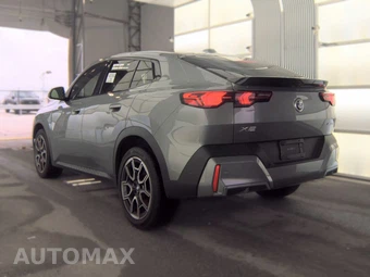 2026 BMW X2 Sports Activity Coupe xDrive28i - miniatura 8