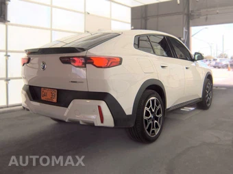 2026 BMW X2 Sports Activity Coupe xDrive28i - miniatura 5