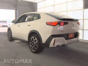 2026 BMW X2 Sports Activity Coupe xDrive28i - miniatura 8