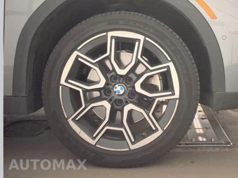 2026 BMW X2 Sports Activity Coupe xDrive28i - miniatura 10