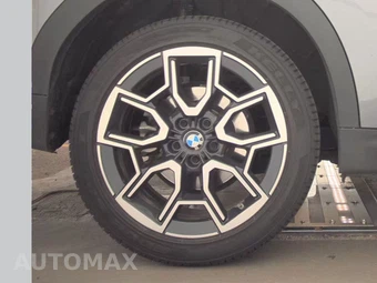 2026 BMW X2 Sports Activity Coupe xDrive28i - miniatura 11