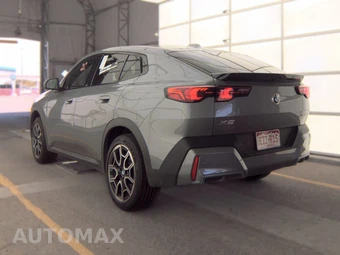 2026 BMW X2 Sports Activity Coupe xDrive28i - miniatura 8