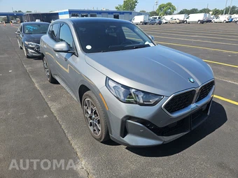 2026 BMW X2 Sports Activity Coupe xDrive28i - miniatura 3