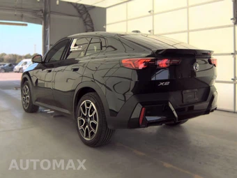 2026 BMW X2 Sports Activity Coupe xDrive28i - miniatura 8