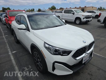 2026 BMW X2 Sports Activity Coupe xDrive28i - miniatura 3