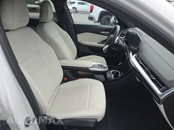 2026 BMW X2 Sports Activity Coupe xDrive28i - miniatura 8