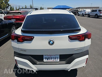 2026 BMW X2 Sports Activity Coupe xDrive28i - miniatura 5