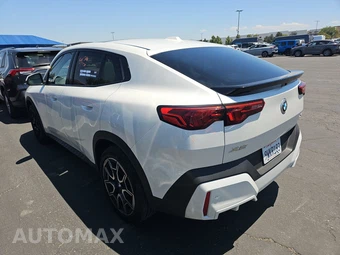 2026 BMW X2 Sports Activity Coupe xDrive28i - miniatura 6