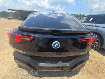 2026 BMW X2 Sports Activity Coupe xDrive28i - miniatura 5