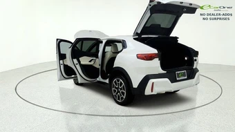2026 BMW X2 Sports Activity Coupe xDrive28i - miniatura 14