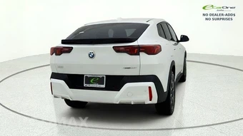 2026 BMW X2 Sports Activity Coupe xDrive28i - miniatura 8