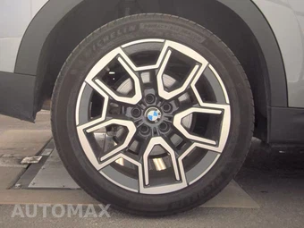 2026 BMW X2 Sports Activity Coupe xDrive28i - miniatura 11