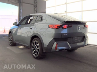 2026 BMW X2 Sports Activity Coupe xDrive28i - miniatura 8