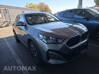 2026 BMW X2 Sports Activity Coupe xDrive28i - miniatura 3