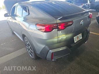2026 BMW X2 Sports Activity Coupe xDrive28i - miniatura 8