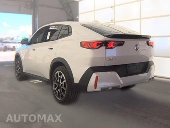 2026 BMW X2 Sports Activity Coupe xDrive28i - miniatura 8