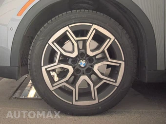 2026 BMW X2 Sports Activity Coupe xDrive28i - miniatura 9