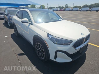 2026 BMW X2 Sports Activity Coupe xDrive28i - miniatura 3
