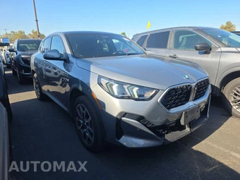 2026 BMW X2 Sports Activity Coupe xDrive28i - miniatura 3