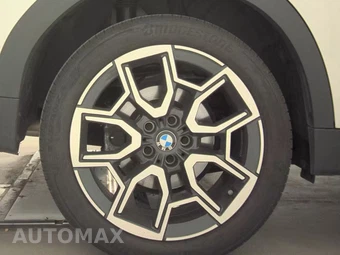 2026 BMW X2 Sports Activity Coupe xDrive28i - miniatura 11