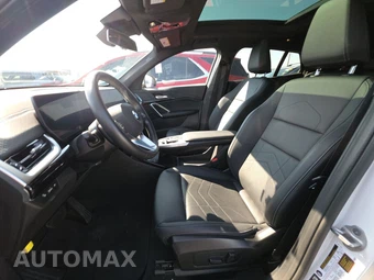 2026 BMW X2 Sports Activity Coupe xDrive28i - miniatura 13