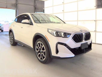 2026 BMW X2 Sports Activity Coupe xDrive28i - miniatura 4