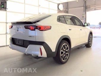 2026 BMW X2 Sports Activity Coupe xDrive28i - miniatura 5