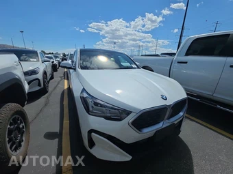2026 BMW X2 Sports Activity Coupe xDrive28i - miniatura 3