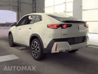 2026 BMW X2 Sports Activity Coupe xDrive28i - miniatura 8